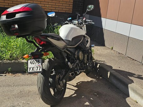 2009 Yamaha XJ6 (FZ6R), белый, 420000 рублей, вид 2