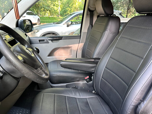 2014 Volkswagen Caravelle T5 Рестайлинг, чёрный, 1750000 рублей - вид 10