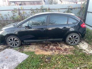 2010 Citroen C4 I Рестайлинг, чёрный, 150000 рублей, вид 3