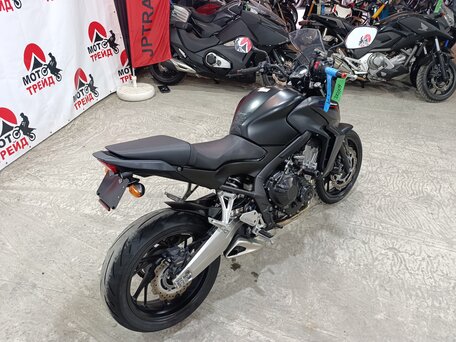 2016 Honda CB 650F, серый, 640000 рублей, вид 4