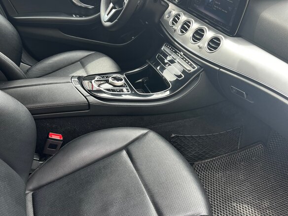 2020 Mercedes-Benz E-Класс 200 V (W213, S213, C238), чёрный, 2850000 рублей - вид 12