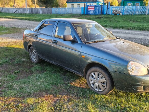 2011 Lada (ВАЗ) Priora I, зелёный, 360000 рублей - вид 3