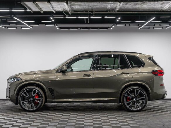 2026 BMW X5 40d IV (G05/G18) Рестайлинг, зелёный, 16790000 рублей - вид 8