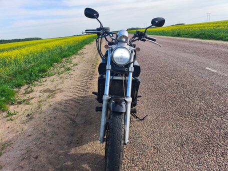 1989 Yamaha V-Max 1200, чёрный, 280000 рублей, вид 3