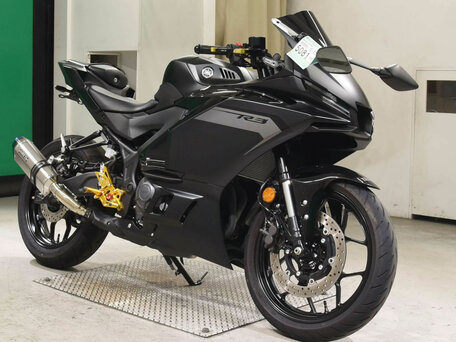 2025 Yamaha YZF-R3, чёрный, 670000 рублей, вид 1