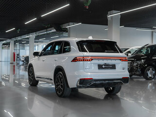 2025 Geely Monjaro (Xingyue L) I, белый, 3870000 рублей, вид 4