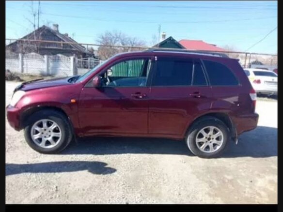 2011 Vortex Tingo I, красный, 330000 рублей - вид 5