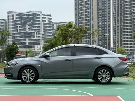 2022 Chevrolet Monza II, серый, 1335000 рублей, вид 3