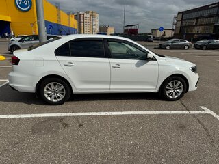 2020 Volkswagen Polo VI, белый, 1550000 рублей, вид 4