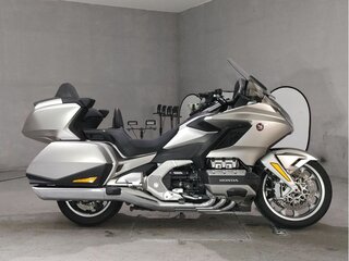 2023 Honda GL 1800 Gold Wing, серебристый, 2392000 рублей, вид 1