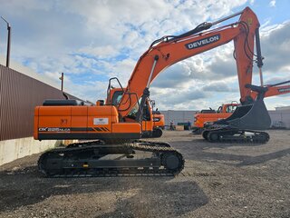 2025 Develon DX225, оранжевый, 15400000 рублей, вид 5