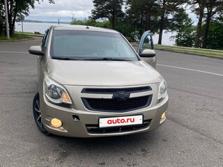 2013 Chevrolet Cobalt II, золотистый, 500000 рублей, вид 1