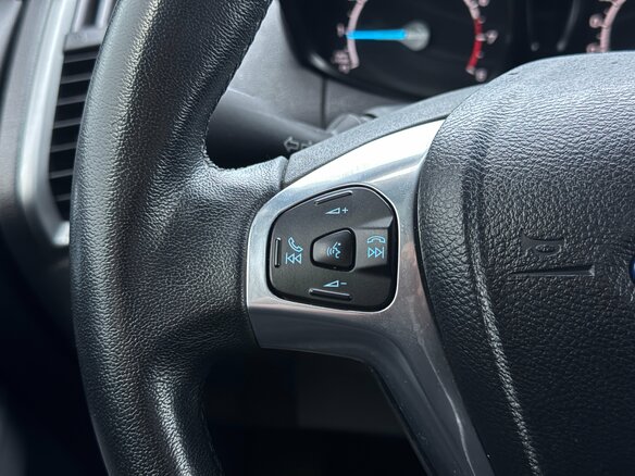 2014 Ford EcoSport II, чёрный, 1150000 рублей - вид 12
