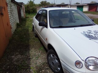 1997 Toyota Corolla VIII (E110), белый, 190000 рублей, вид 1