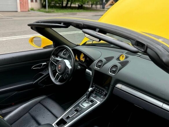 2019 Porsche Boxster IV 718 (982), жёлтый, 6200000 рублей - вид 6