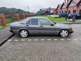 1993 Mercedes-Benz 190 (W201), коричневый, 600000 рублей, вид 5