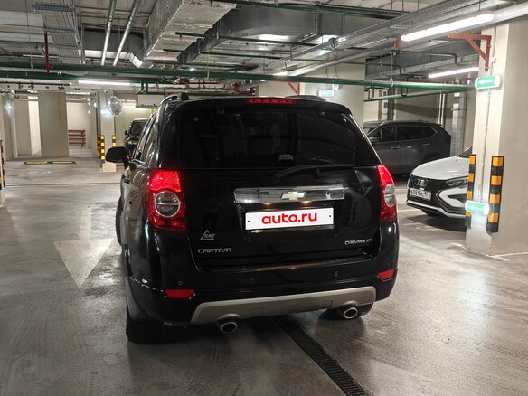 2011 Chevrolet Captiva I, чёрный, 750000 рублей - вид 5