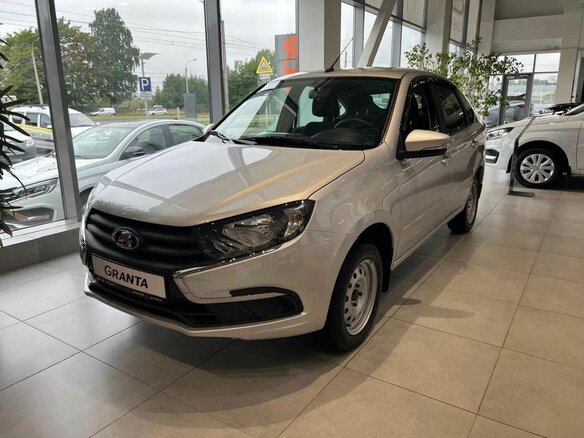 2026 Lada (ВАЗ) Granta I Рестайлинг, серебристый