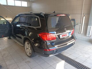 2014 Mercedes-Benz GL-Класс 350 II (X166), чёрный, 3000000 рублей, вид 4