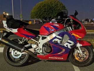 Honda CBR 919RR Fireblade