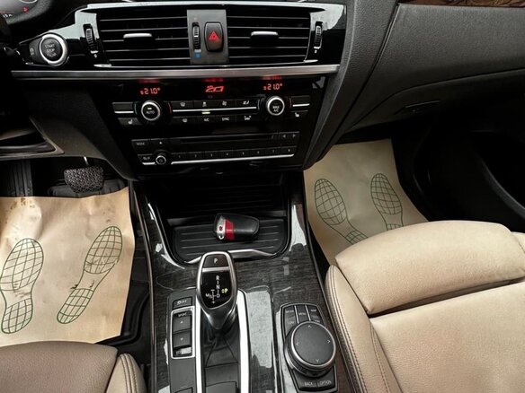 2017 BMW X4 28i I (F26), красный - вид 11