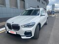 2019 BMW X5 40i IV (G05/G18), белый, 5300000 рублей - вид 1