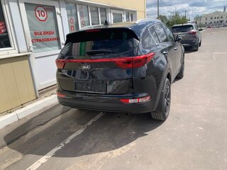 2017 Kia Sportage IV, чёрный, 1800000 рублей, вид 3