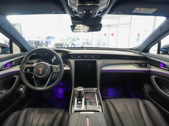 2025 Hongqi H5 II, чёрный - вид 18
