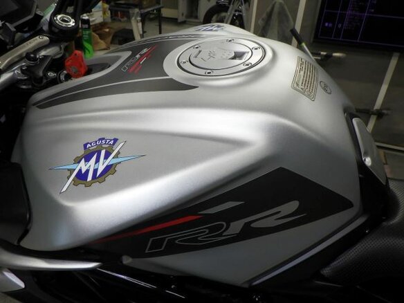 2022 MV Agusta Dragster 800, серый, 1100000 рублей - вид 9