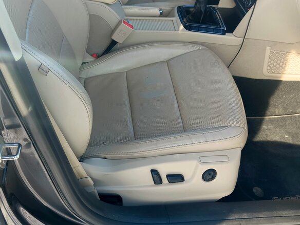 2013 Skoda Superb II, чёрный, 900000 рублей - вид 16