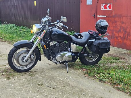 2004 Honda VT 1100, чёрный, 420000 рублей, вид 1