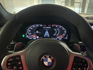 2020 BMW X7 M50i I (G07), серый, 8100000 рублей, вид 4