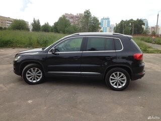 2011 Volkswagen Tiguan I Рестайлинг, чёрный, 1700000 рублей, вид 4