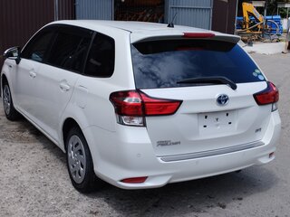 2018 Toyota Corolla Fielder XI (E160, E170) Рестайлинг 2, белый, 1435000 рублей, вид 5