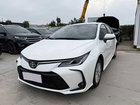 Toyota Corolla XII (E210)