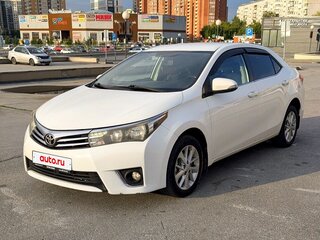 2013 Toyota Corolla XI (E160, E170, E180), белый, 990000 рублей, вид 1
