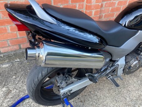 2001 Honda CB 600F Hornet, чёрный, 400000 рублей, вид 4