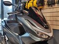 2025 Honda PCX 160, серый, 499900 рублей - вид 3