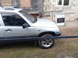 2008 Chevrolet Niva I, серебристый, 285000 рублей, вид 2
