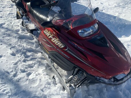 2004 Ski-Doo Grand Touring Limited, красный, 580000 рублей, вид 3