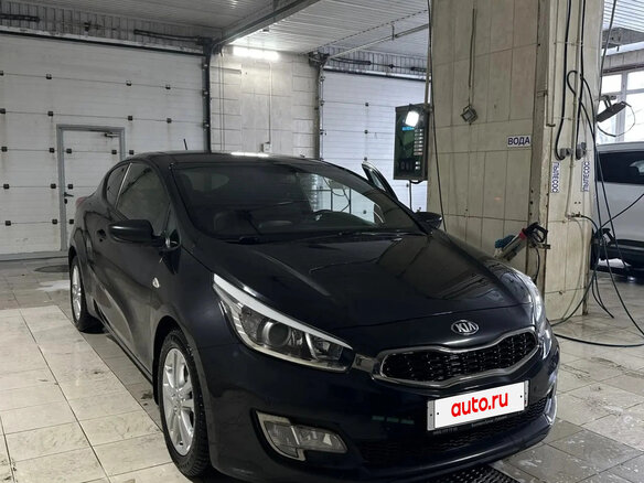 2014 Kia Ceed II, чёрный, 1270000 рублей - вид 4
