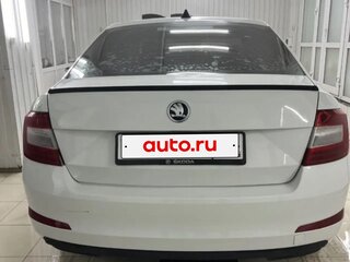 2016 Skoda Octavia III (A7), белый, 800000 рублей, вид 3