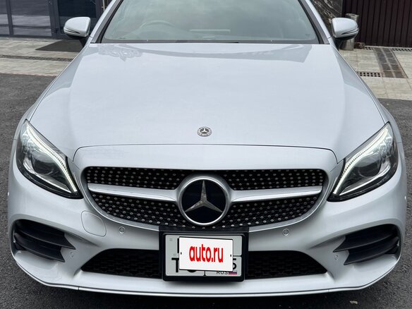 2018 Mercedes-Benz C-Класс 180 IV (W205) Рестайлинг, серебристый, 2650000 рублей - вид 1