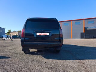 2016 Chevrolet Tahoe IV, чёрный, 3200000 рублей, вид 4