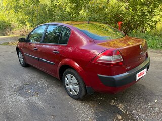 2008 Renault Megane II Рестайлинг, красный, 360000 рублей, вид 4
