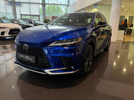 Lexus RX V
