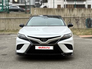 2019 Toyota Camry US Market VIII (XV70), белый, 3100000 рублей, вид 1