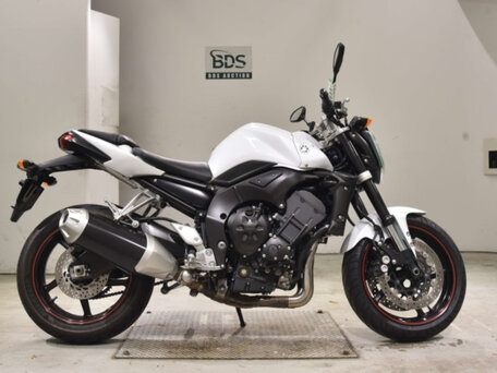 2009 Yamaha FZ1, белый, 550000 рублей, вид 4