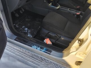 2010 Ford Focus II Рестайлинг, серебристый, 600000 рублей, вид 4