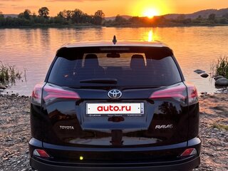 2017 Toyota RAV4 IV (XA40) Рестайлинг, чёрный, 2250000 рублей, вид 3